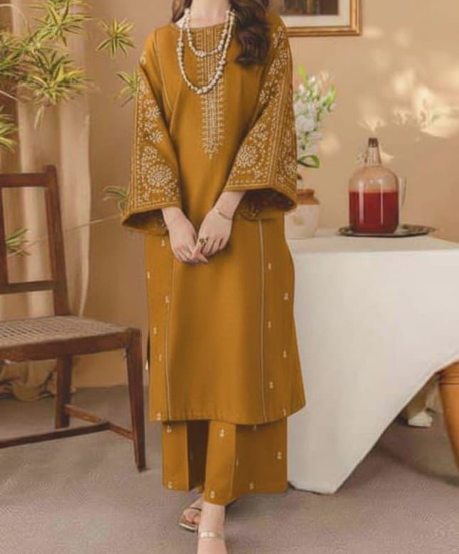 3 Pcs stunning Unstitched Embroidered Suit