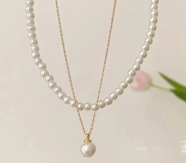 Elegant Pearl Necklace with luxury Pendant for Women